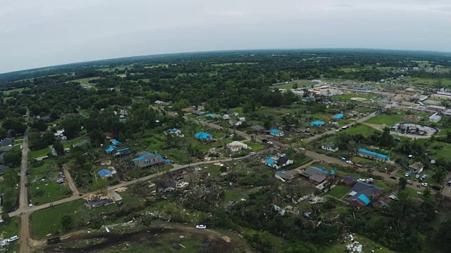 范·德克萨斯龙卷风余波空中，潘视频下载