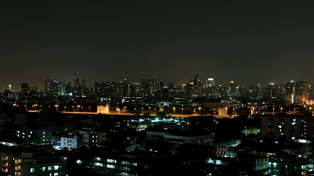 市中心夜晚，时光流逝视频素材