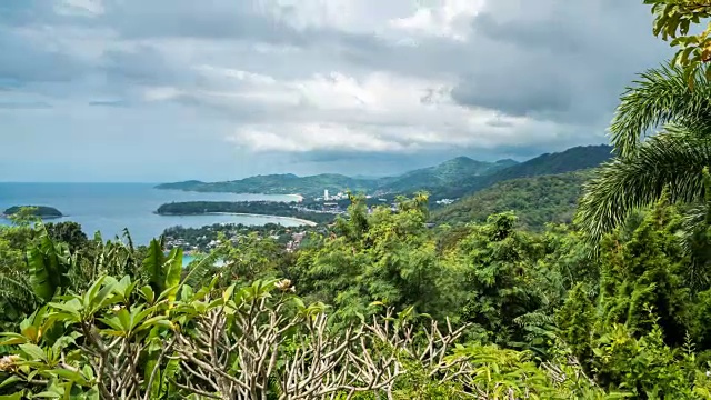 泰国普吉岛的卡隆海滩，卡塔海滩，巴东海滩视频素材