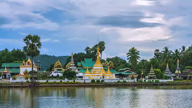 4K, Time Lapse Jong Kham Temple, Mae Hong Son泰国视频素材