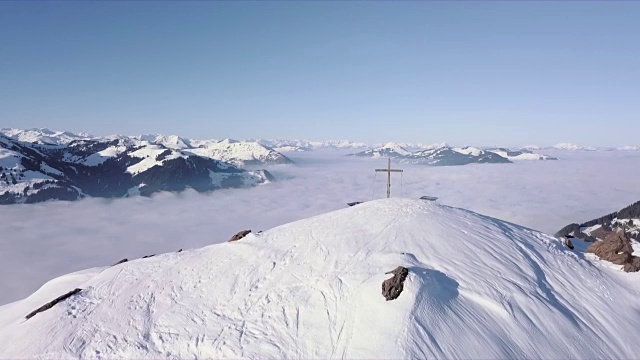 WS空中景观雪山和滑雪胜地/基茨比埃尔，蒂罗尔，奥地利视频素材