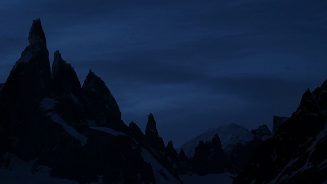 阿根廷的Cerro Torre Roy视频素材