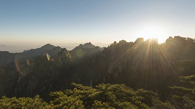 黄山-黑夜到白天-倾斜下来-时间流逝视频素材