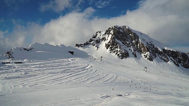 高山滑雪胜地视频素材