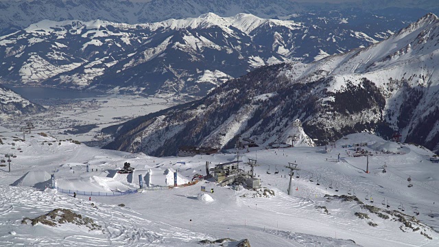 高山滑雪胜地视频素材