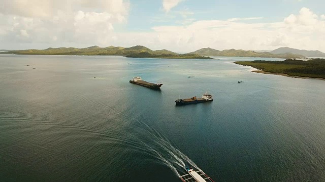 海上空运货物和客船。菲律宾,Siargao视频素材