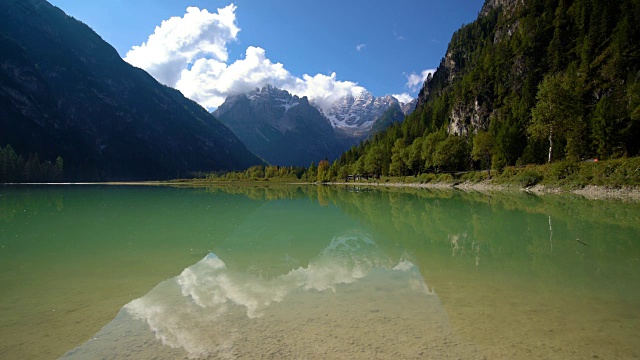 Landro湖，Dolomites，意大利视频素材