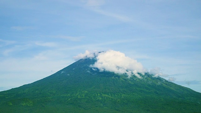 巴厘火山阿贡火山视频素材