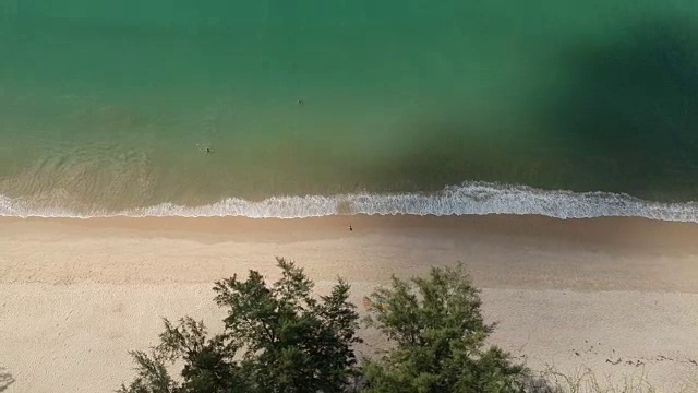 空中俯瞰拉延海滩，普吉岛，泰国视频下载