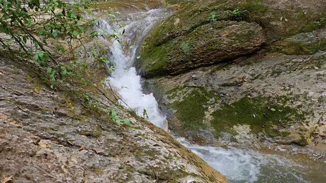 快速山涧视频素材