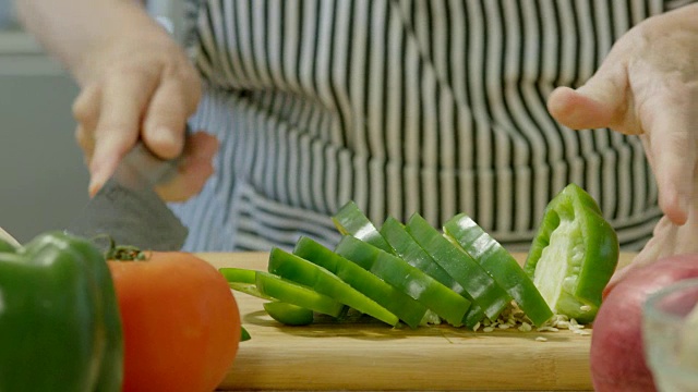 青椒切菜视频素材