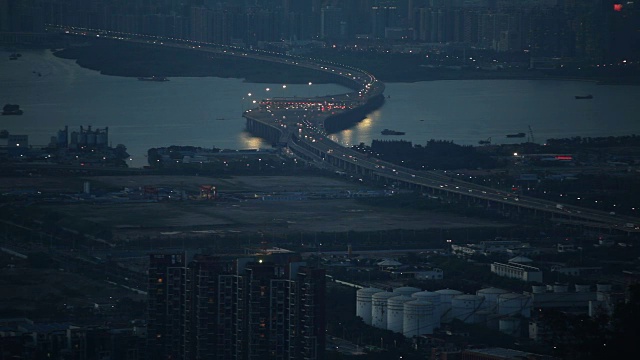 香港-深圳-广州-澳门公路;傍晚深圳赤湾港视频素材