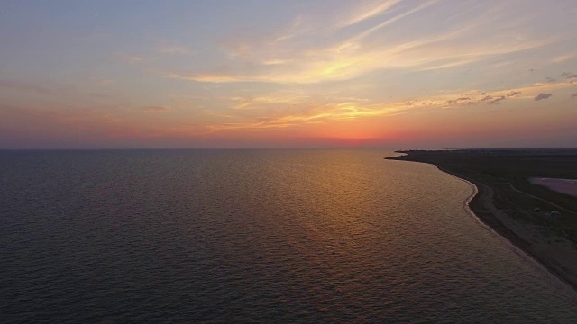 天线:日落时海面视频素材