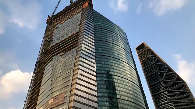 建筑在建造中。视频素材