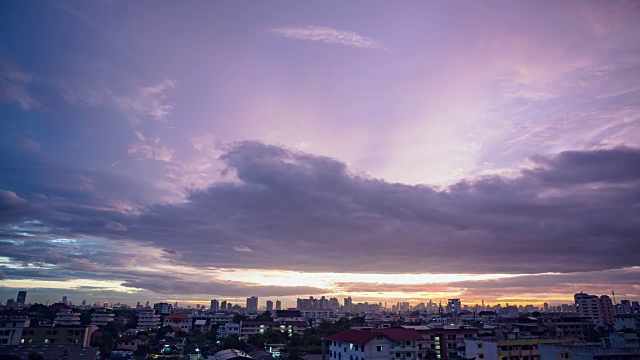 曼谷的日落:从白天到夜晚的延时视频素材