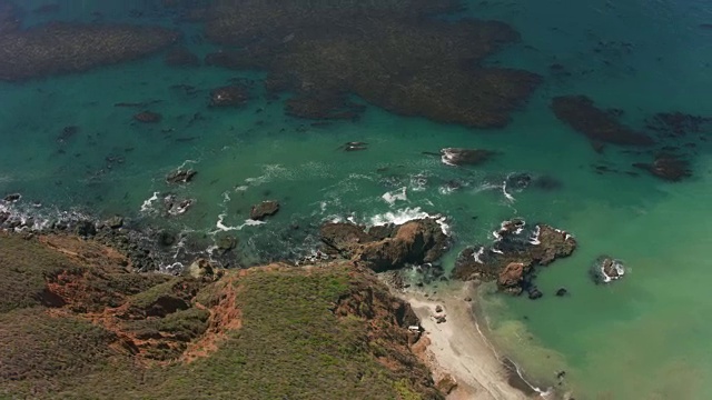 加州海岸线鸟瞰图。视频素材