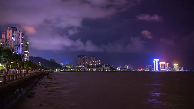 中国夜光天空珠海市海湾海岸线全景4k时间视频素材