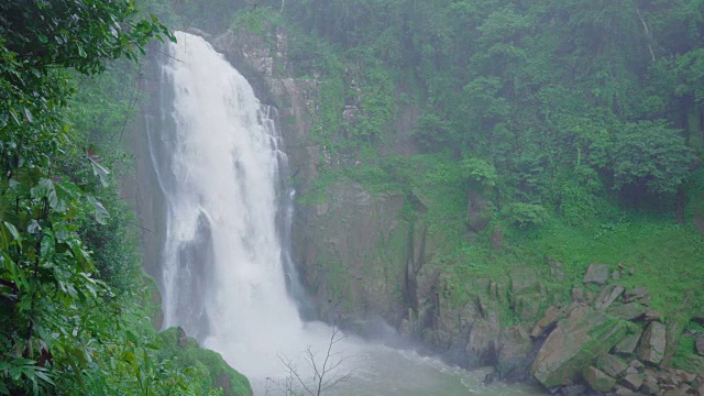 瀑布水视频素材