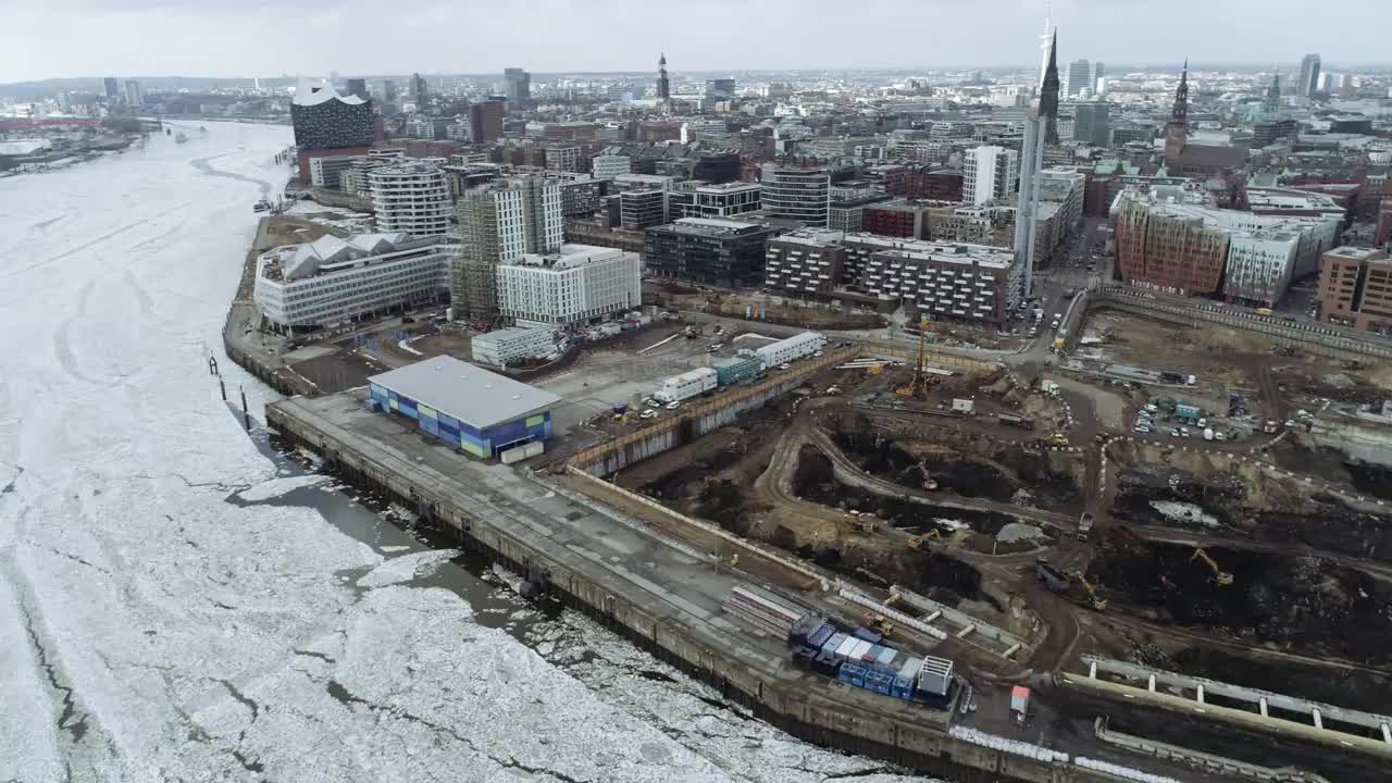 汉堡海港建筑工地冬季结冰架空视频下载