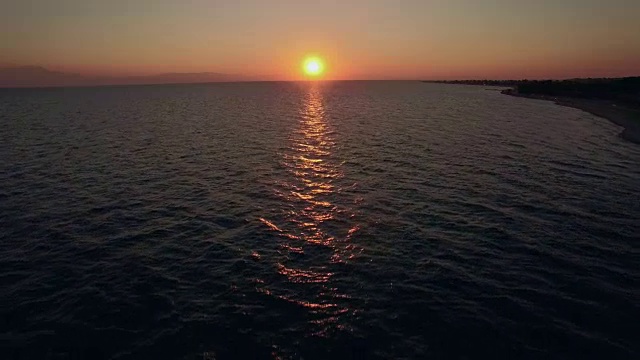 天际线海景，日落，空中视频素材