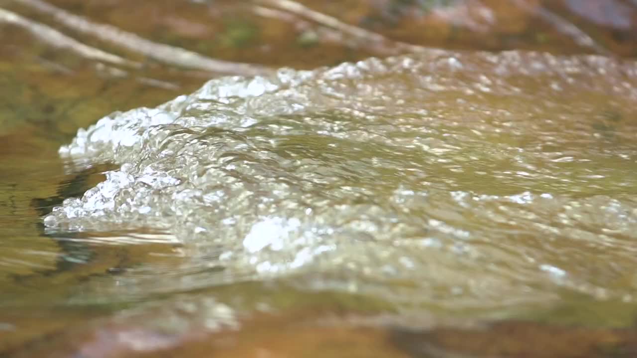 巴塔哥尼亚。水的细节视频下载