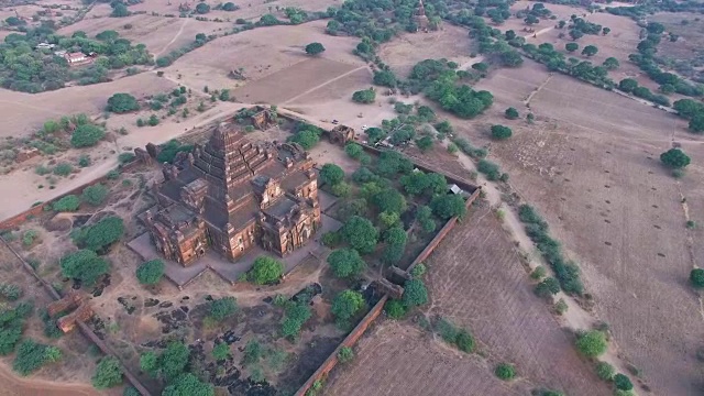 Dhammayangyi寺地震前360度鸟瞰图，蒲甘，缅甸视频素材