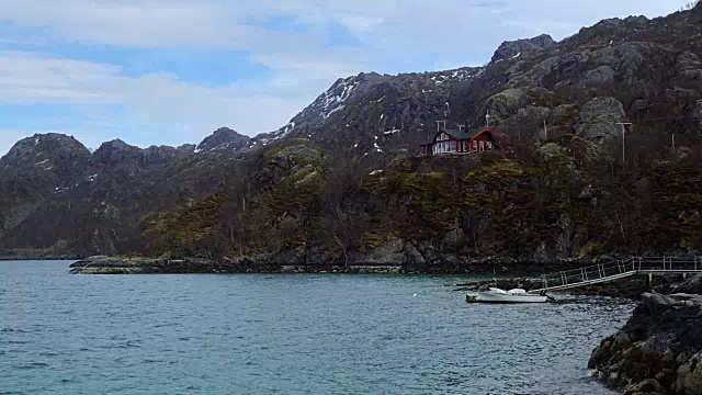 挪威海岸的房屋视频素材