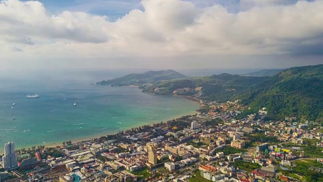 阳光明媚的一天普吉岛巴东海滩小镇空中全景图4k时间推移泰国视频素材