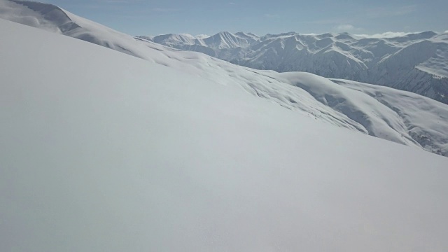 雪山鸟瞰图视频素材