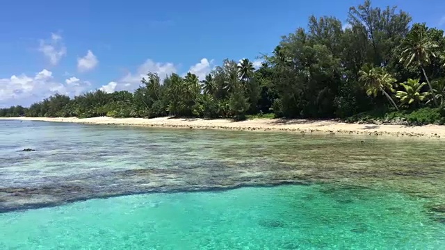 热带太平洋岛屿景观，泻湖和海岸视频素材