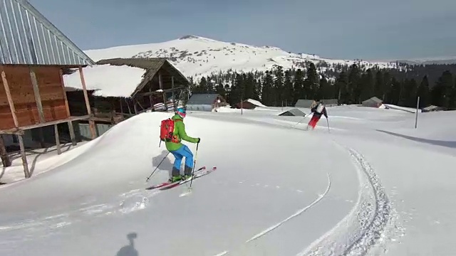 乡间滑雪下山视频素材