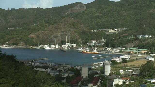 日本小笠原群岛的Chichijima岛视频素材