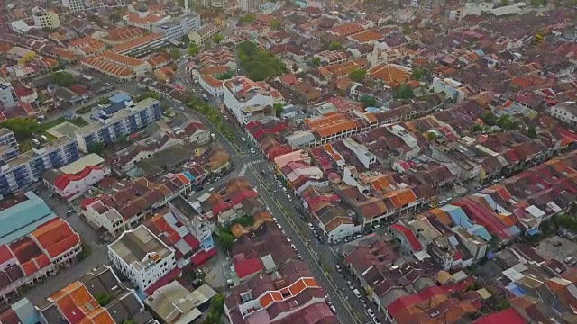 鸟瞰图乔治镇，槟城遗产位于马来西亚半岛西北海岸视频素材