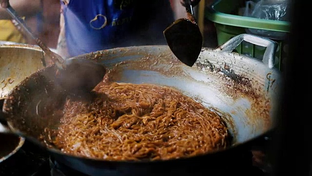 泰式炒面，泰式炒面(泰式炒面)视频素材