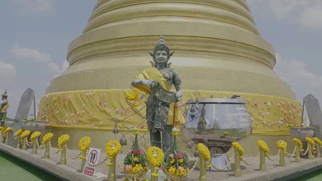 金山像;泰国曼谷萨吉寺视频素材