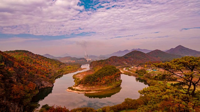 修南村景观(朝鲜半岛形悬崖)视频素材