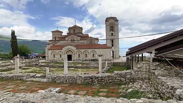 Saint Panteleimon是奥赫里德的一座修道院，位于马其顿的Plaoshnik视频素材