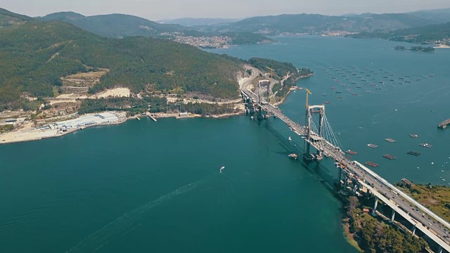 Rande bridge Vigo Pontevedra rias Baixas 4k无人机空中打击加利西亚视频素材