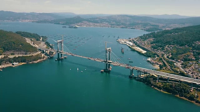 Rande bridge Vigo Pontevedra rias Baixas 4k无人机空中打击加利西亚视频素材