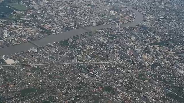 鸟瞰图曼谷市和湄南河，泰国视频素材