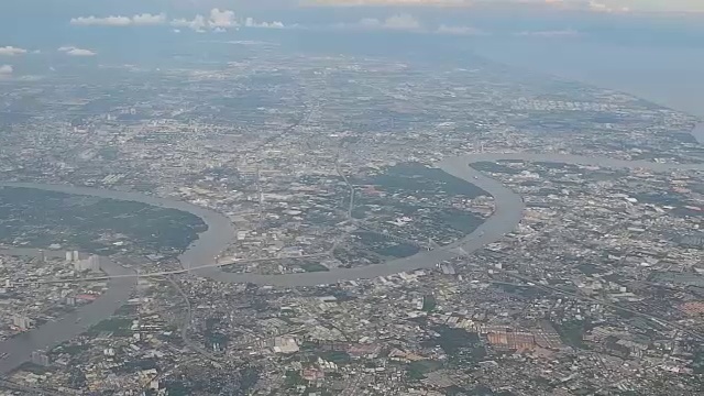 鸟瞰图曼谷市和湄南河，泰国视频素材