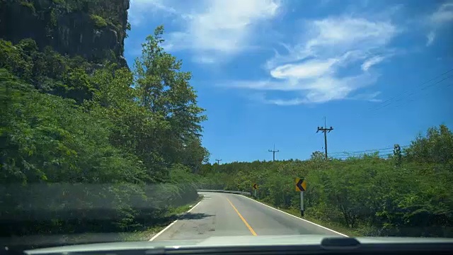 美丽的天空和山。视频素材