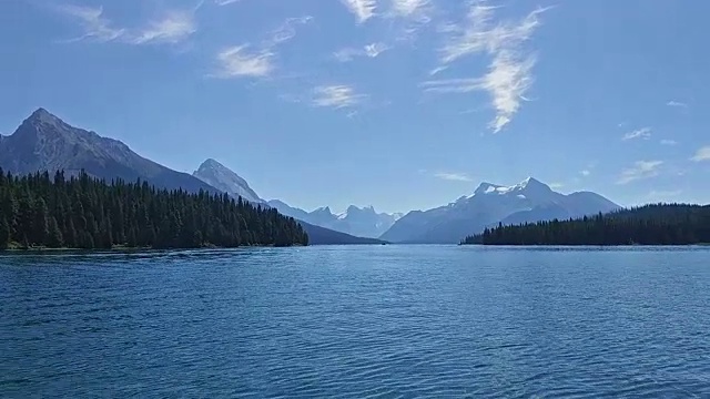 冰碛湖视频素材