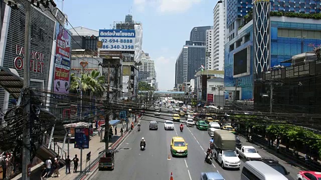 佩彻布里路，靠近普拉图南市场和铂金时尚中心，交通堵塞视频素材