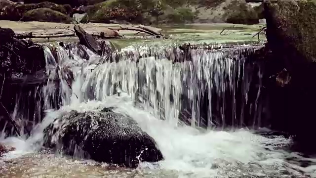 高山流水视频素材