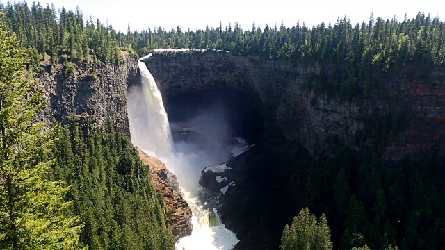 Helmcken Falls Wells Gray省立公园视频素材