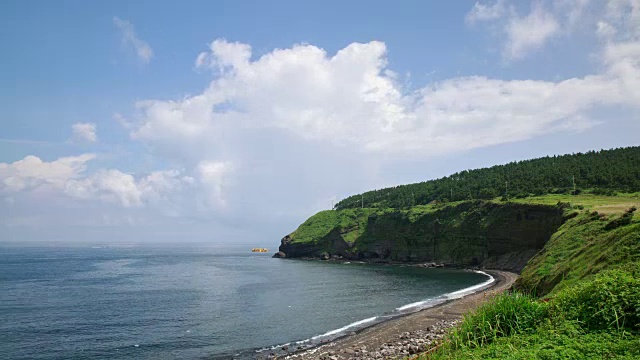 济州岛松克山金鸡洞和海滩视频素材