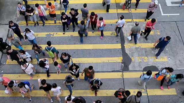 香港人行横道上的行人视频素材