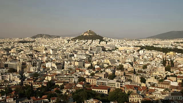 放大拍摄lycabettus山和雅典，希腊视频素材