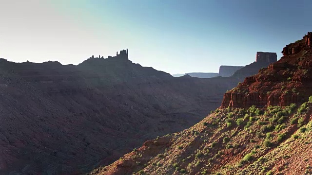 壮观的风景在城堡山谷，犹他州-鸟瞰图视频素材